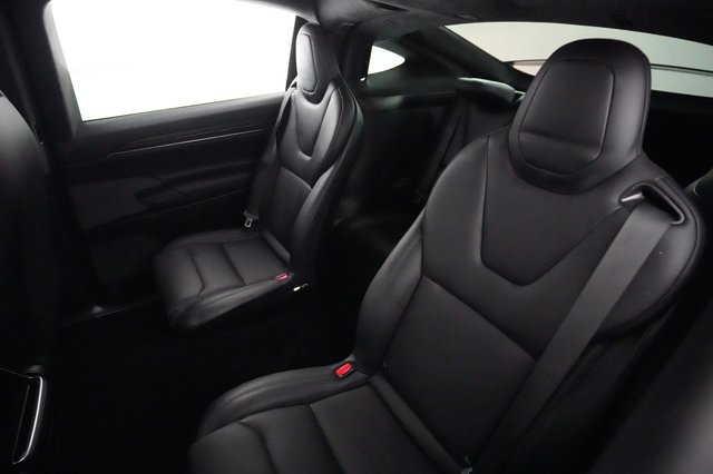 2023 Tesla Model X — photo 18 of 30