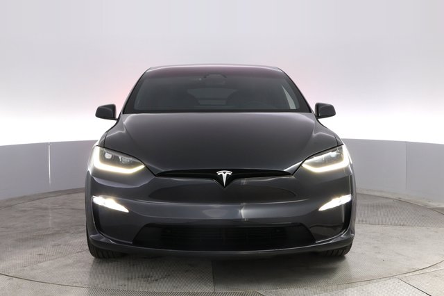 2023 Tesla Model X — photo 9 of 30