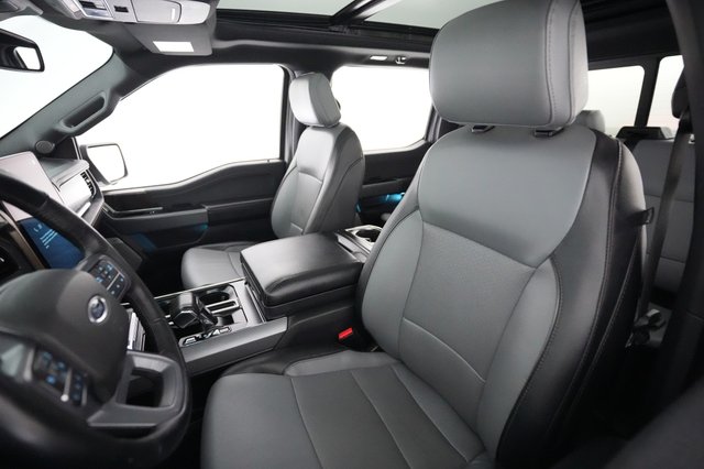 2023 Ford F-150 Lightning — photo 3 of 15