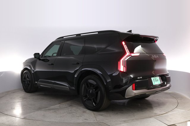 2024 Kia EV9 — photo 13 of 23