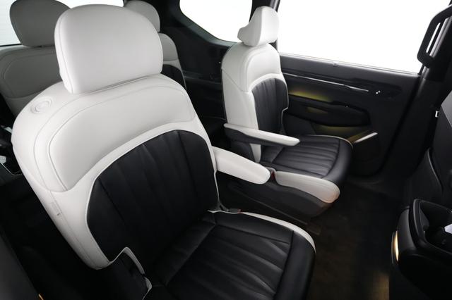 2024 Kia EV9 — photo 4 of 23