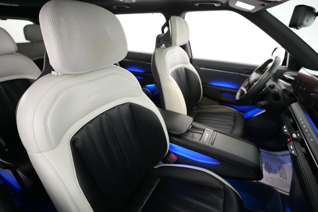 2024 Kia EV9 — photo 18 of 23