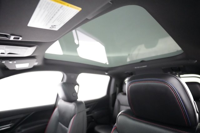 2024 Chevrolet Silverado EV — photo 14 of 16
