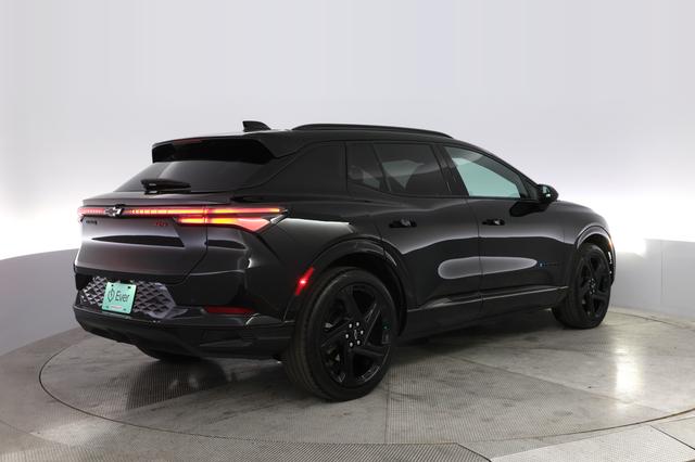 2024 Chevrolet Equinox EV — photo 2 of 18