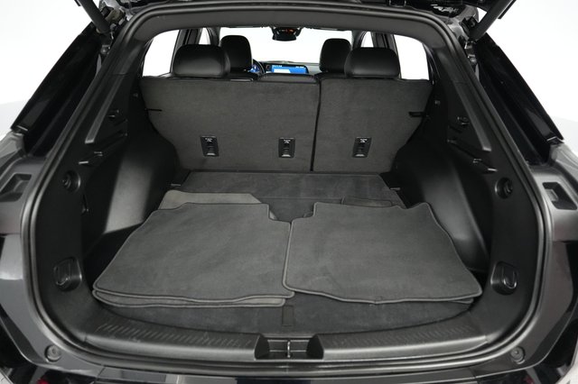 2024 Chevrolet Equinox EV — photo 6 of 18
