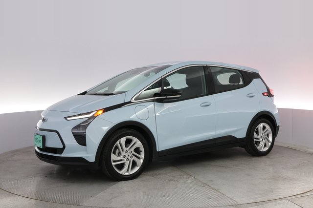 2022 Chevrolet Bolt EV — photo 14 of 20
