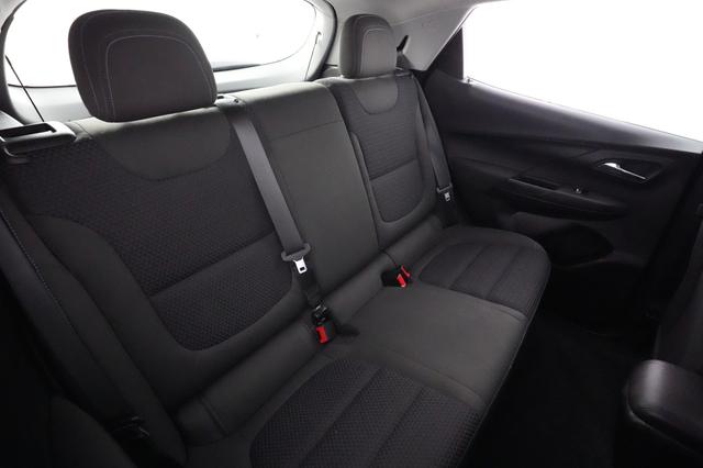 2022 Chevrolet Bolt EV — photo 4 of 20