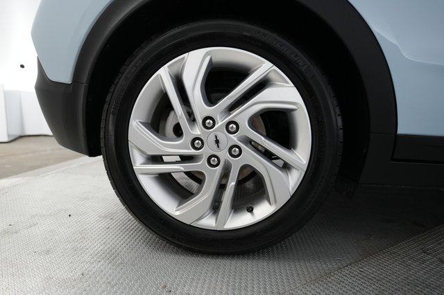 2022 Chevrolet Bolt EV — photo 16 of 20