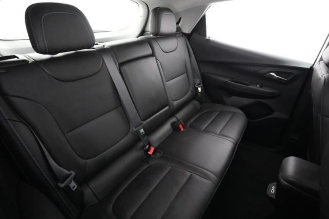 2023 Chevrolet Bolt EV — photo 4 of 20