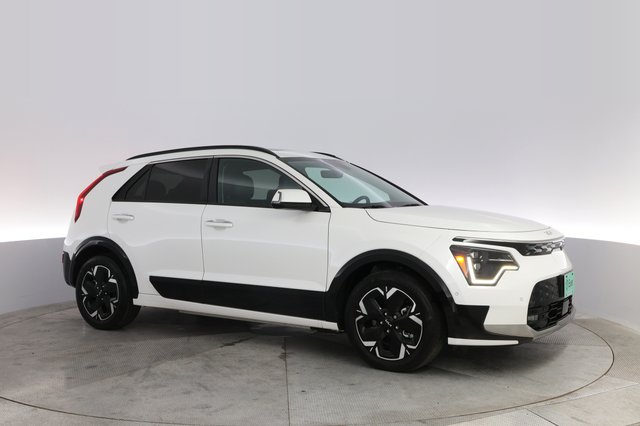 2023 Kia Niro EV — photo 11 of 21