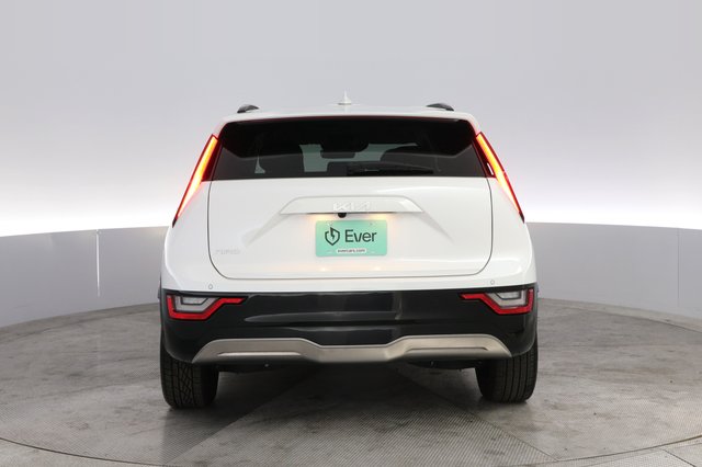 2023 Kia Niro EV — photo 12 of 21