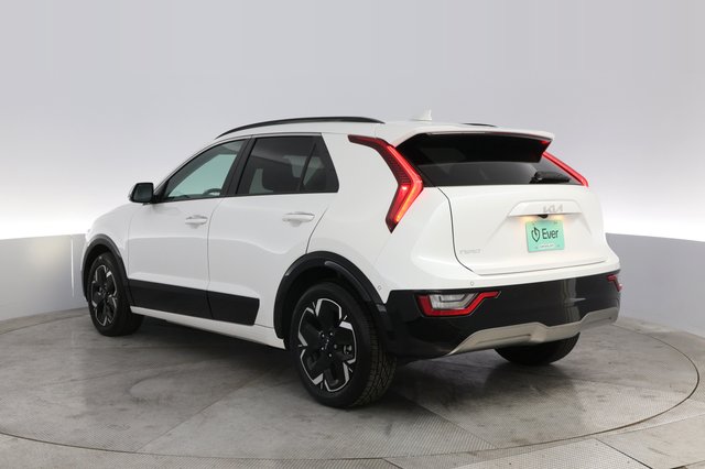 2023 Kia Niro EV — photo 13 of 21