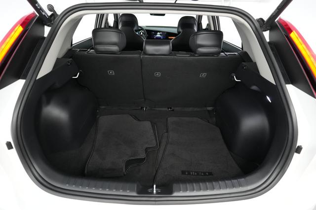 2023 Kia Niro EV — photo 6 of 21
