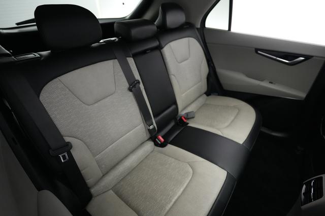 2023 Kia Niro EV — photo 4 of 19