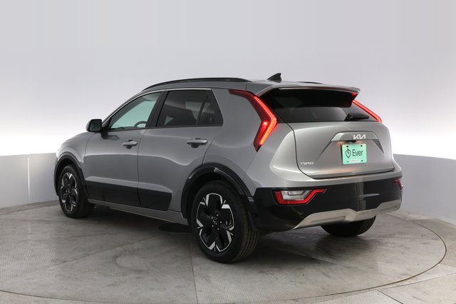 2023 Kia Niro EV — photo 12 of 19