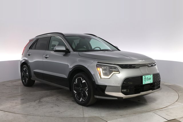 2023 Kia Niro EV — photo 9 of 19