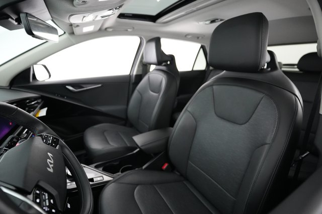 2023 Kia Niro EV — photo 3 of 22