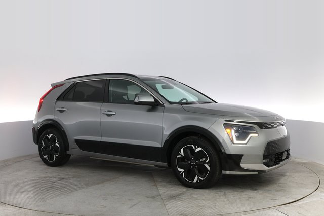 2023 Kia Niro EV — photo 11 of 22