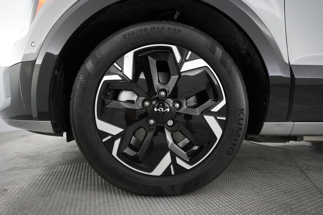 2023 Kia Niro EV — photo 15 of 22