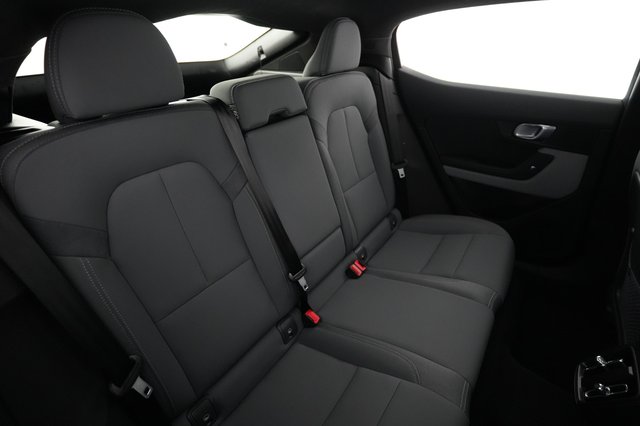 2023 Polestar 2 — photo 4 of 20