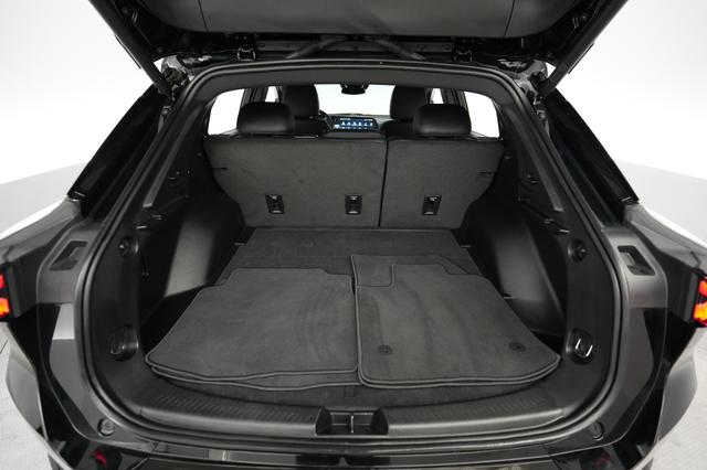 2024 Chevrolet Equinox EV — photo 6 of 20