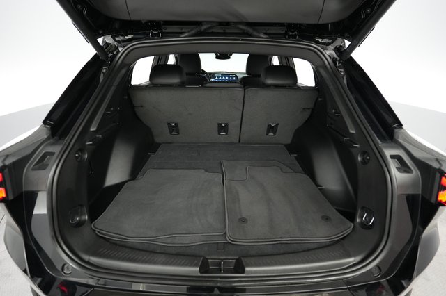 2024 Chevrolet Equinox EV — photo 6 of 20