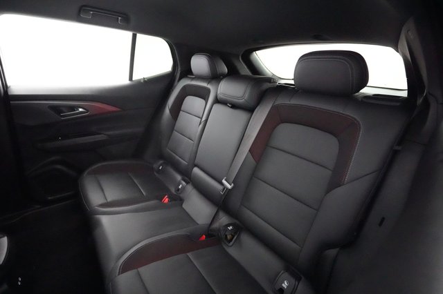 2024 Chevrolet Equinox EV — photo 19 of 20