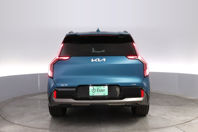 2024 Kia EV9 — photo 12 of 23