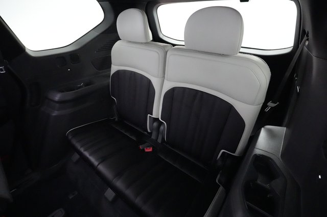 2024 Kia EV9 — photo 21 of 23