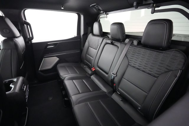 2024 GMC Sierra EV — photo 12 of 15
