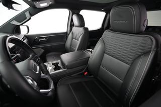 2024 GMC Sierra EV — photo 3 of 15