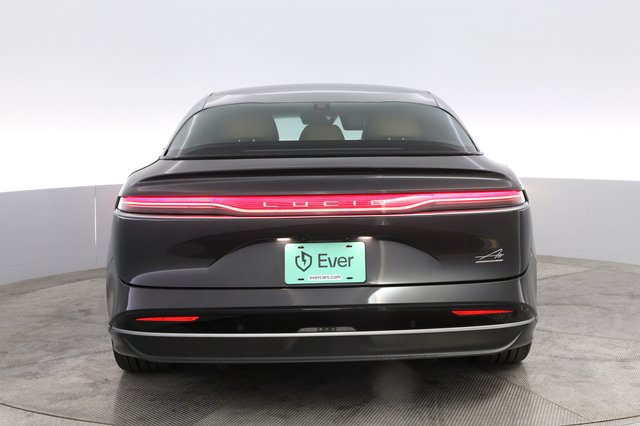 2022 Lucid Air — photo 12 of 22