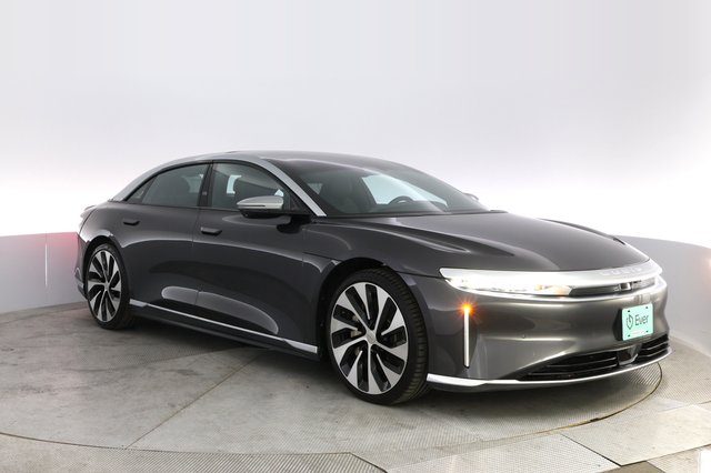 2022 Lucid Air — photo 10 of 22