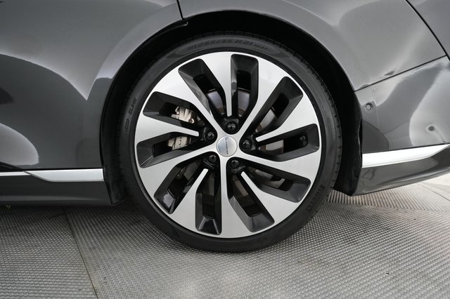2022 Lucid Air — photo 7 of 22