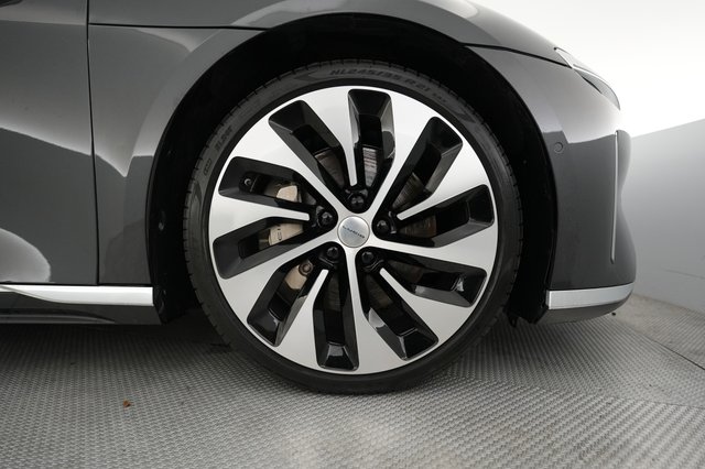 2022 Lucid Air — photo 17 of 22