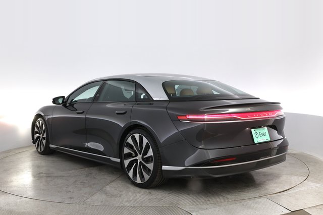 2022 Lucid Air — photo 13 of 22