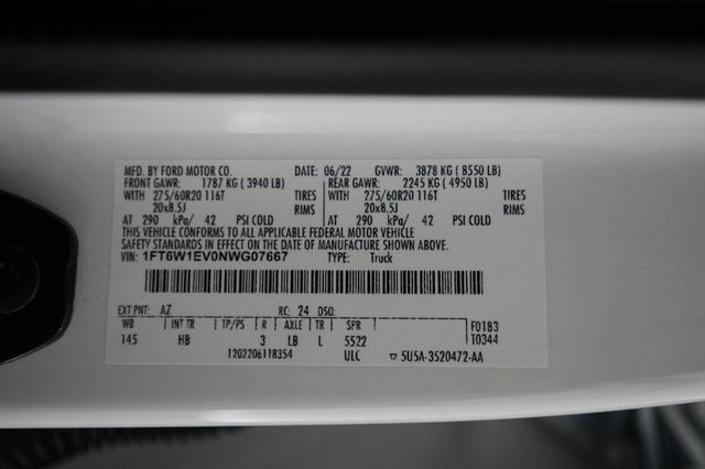 2022 Ford F-150 Lightning — photo 16 of 16