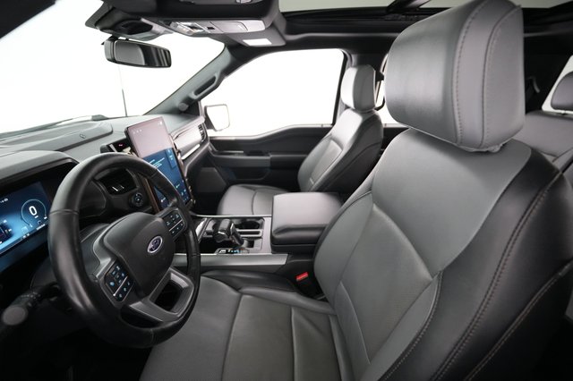 2022 Ford F-150 Lightning — photo 3 of 16