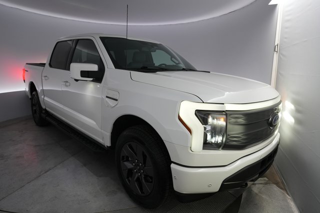 2022 Ford F-150 Lightning — VIN 1FT6W1EV0NWG07667