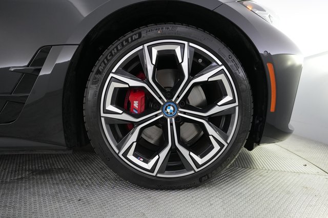 2023 BMW i4 — photo 7 of 20