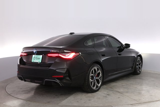 2023 BMW i4 — photo 2 of 20