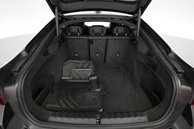 2023 BMW i4 — photo 6 of 20