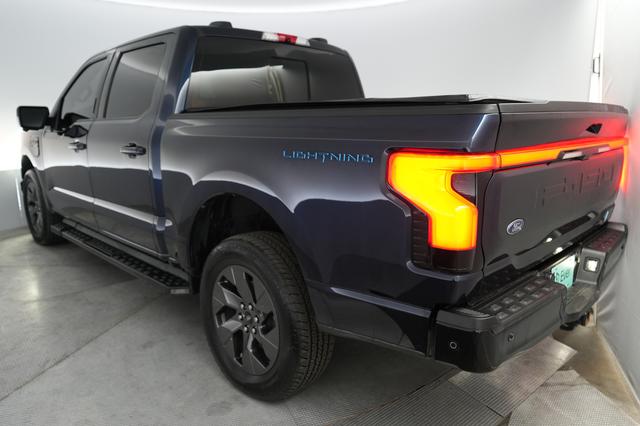 2023 Ford F-150 Lightning — photo 2 of 16