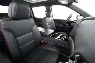 2024 Chevrolet Silverado EV — photo 13 of 16