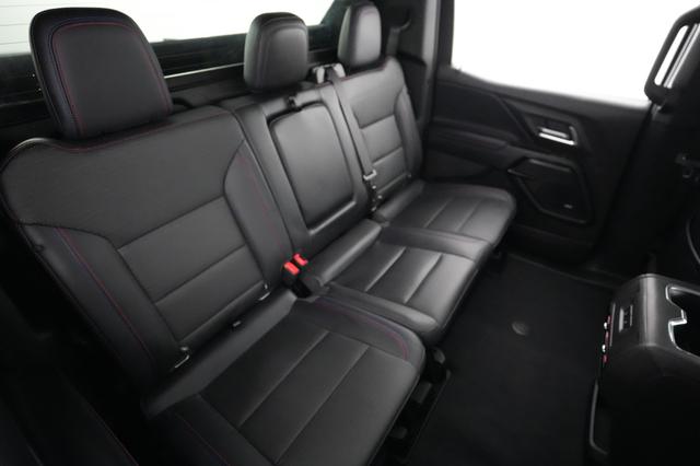 2024 Chevrolet Silverado EV — photo 4 of 16