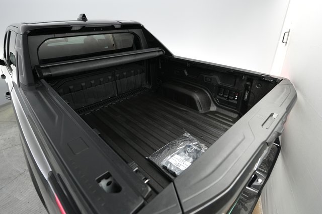 2024 Chevrolet Silverado EV — photo 6 of 16