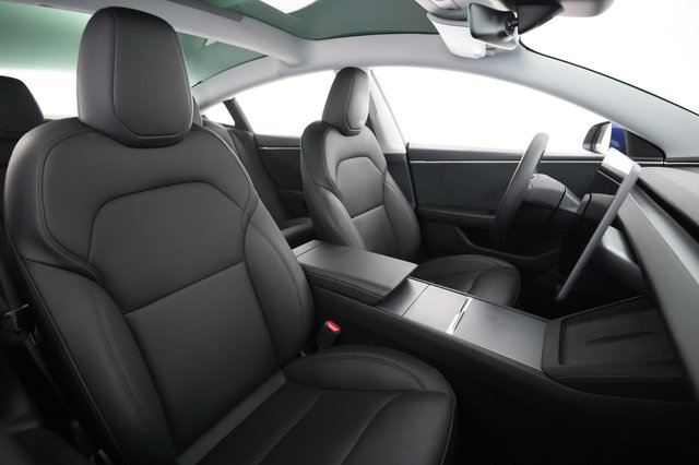 2024 Tesla Model 3 — photo 18 of 20