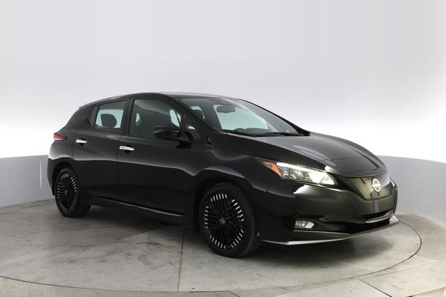 2024 Nissan LEAF — photo 10 of 20
