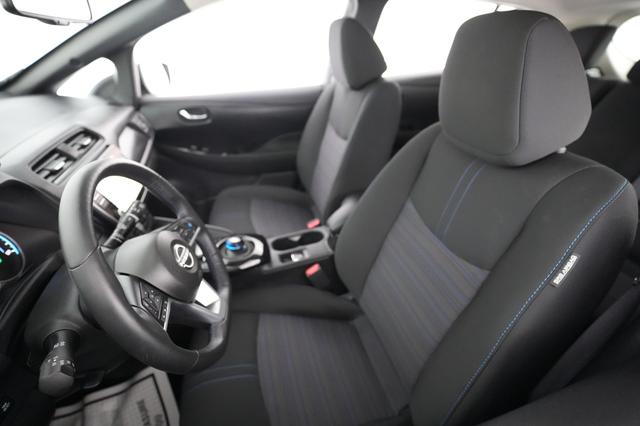 2024 Nissan LEAF — photo 3 of 20