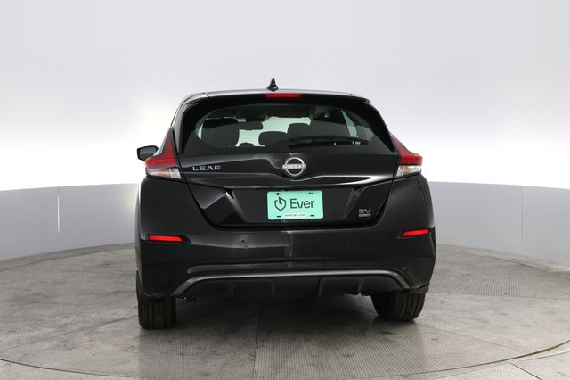 2024 Nissan LEAF — photo 12 of 20